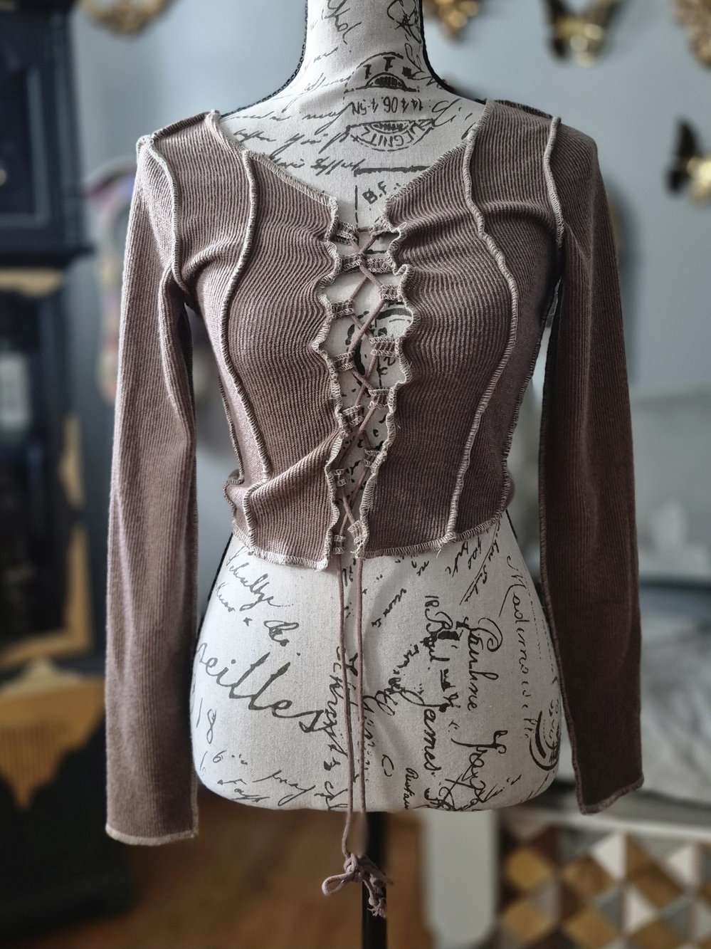 NWT Cabincore Brown Ribbed Lace-Up Long Sleeve Crop Top Small